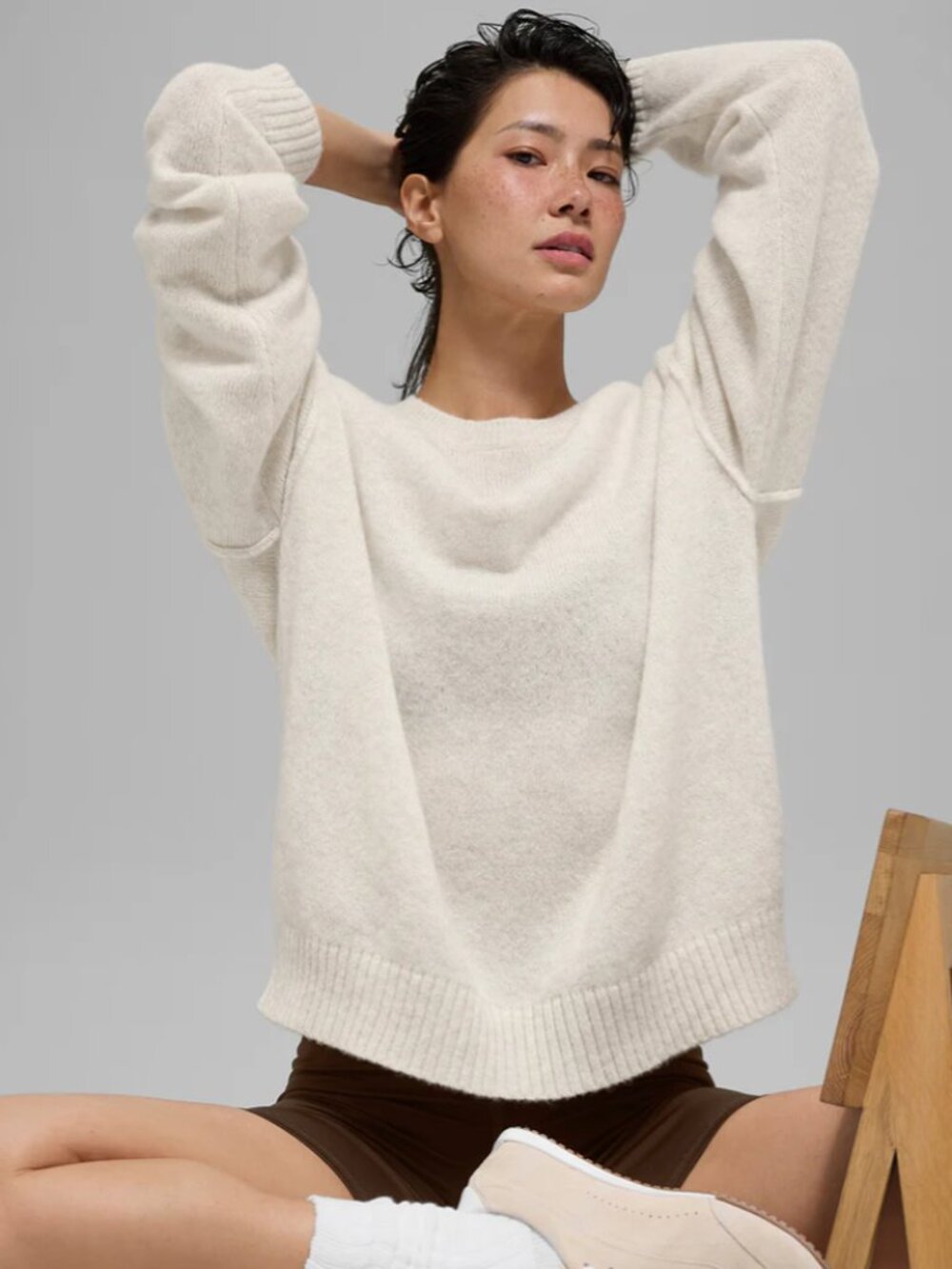 ALO *NWT* Unisex Wool Cashmere New Class Crewneck Sweater (Bone Heather) - Small